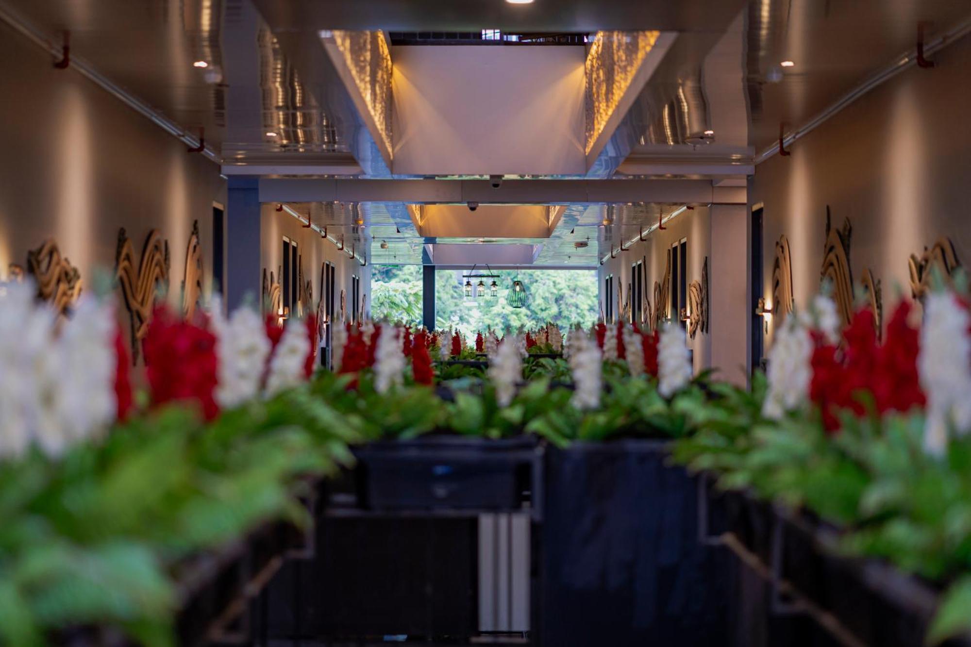 Stay.Vie Hotel Surabaya Bagian luar foto